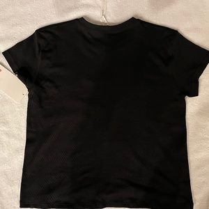 BRAND NEW WITH HANG TAG Train to Be Short SleeveT-Shirt Mesh Black Size 8